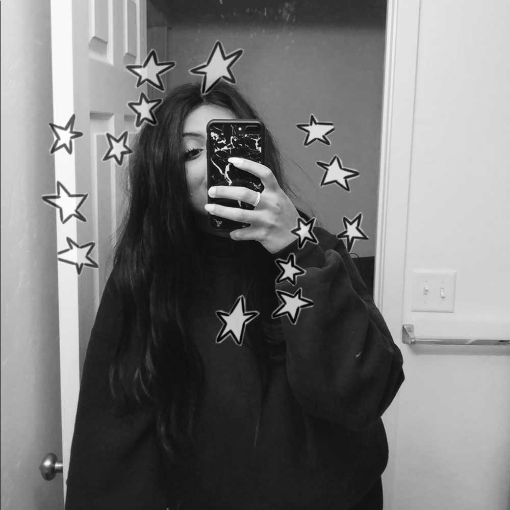 Meet your Posher, Elli